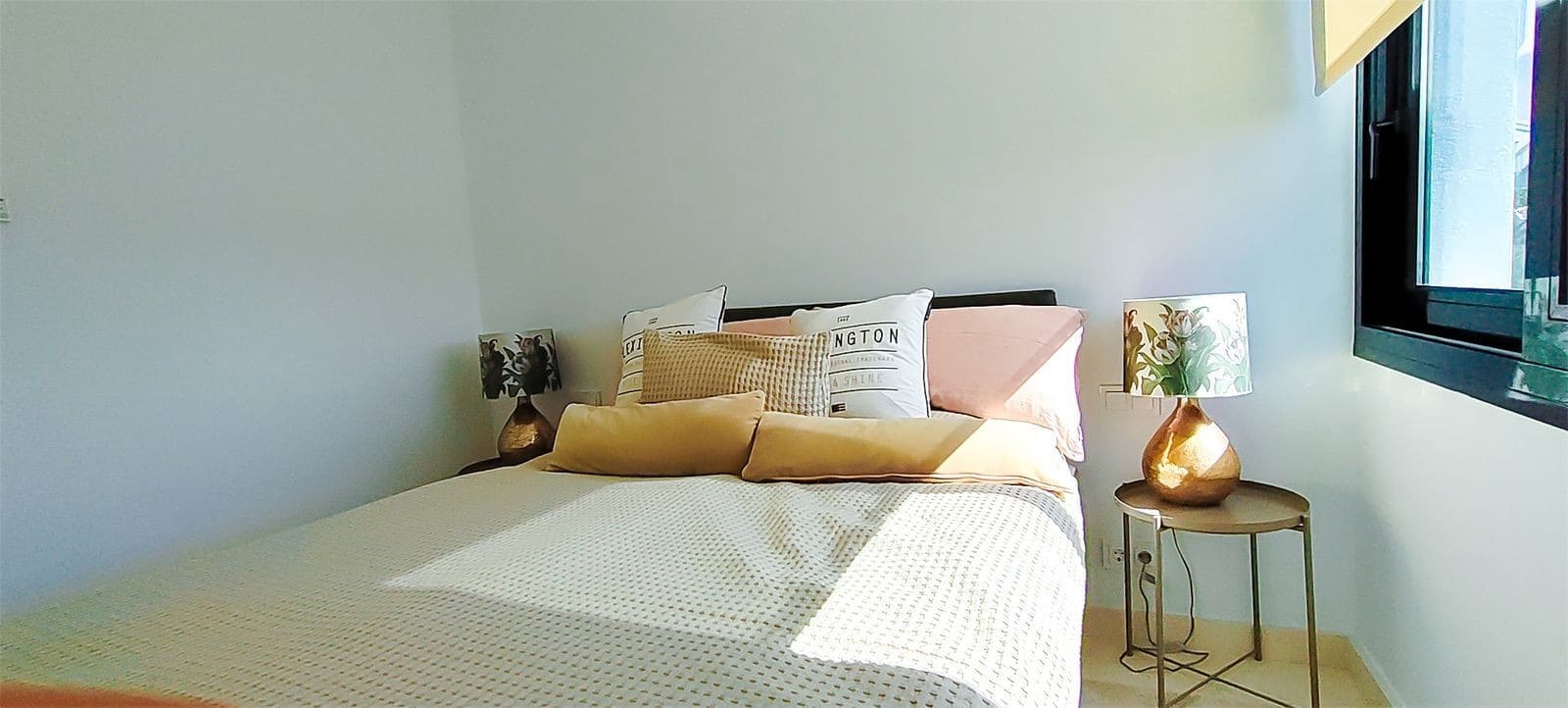 5 soveværelse Semi-Rækkehus til salg i Marbella med swimmingpool garage - € 1.695.000 (Ref: 9272450)