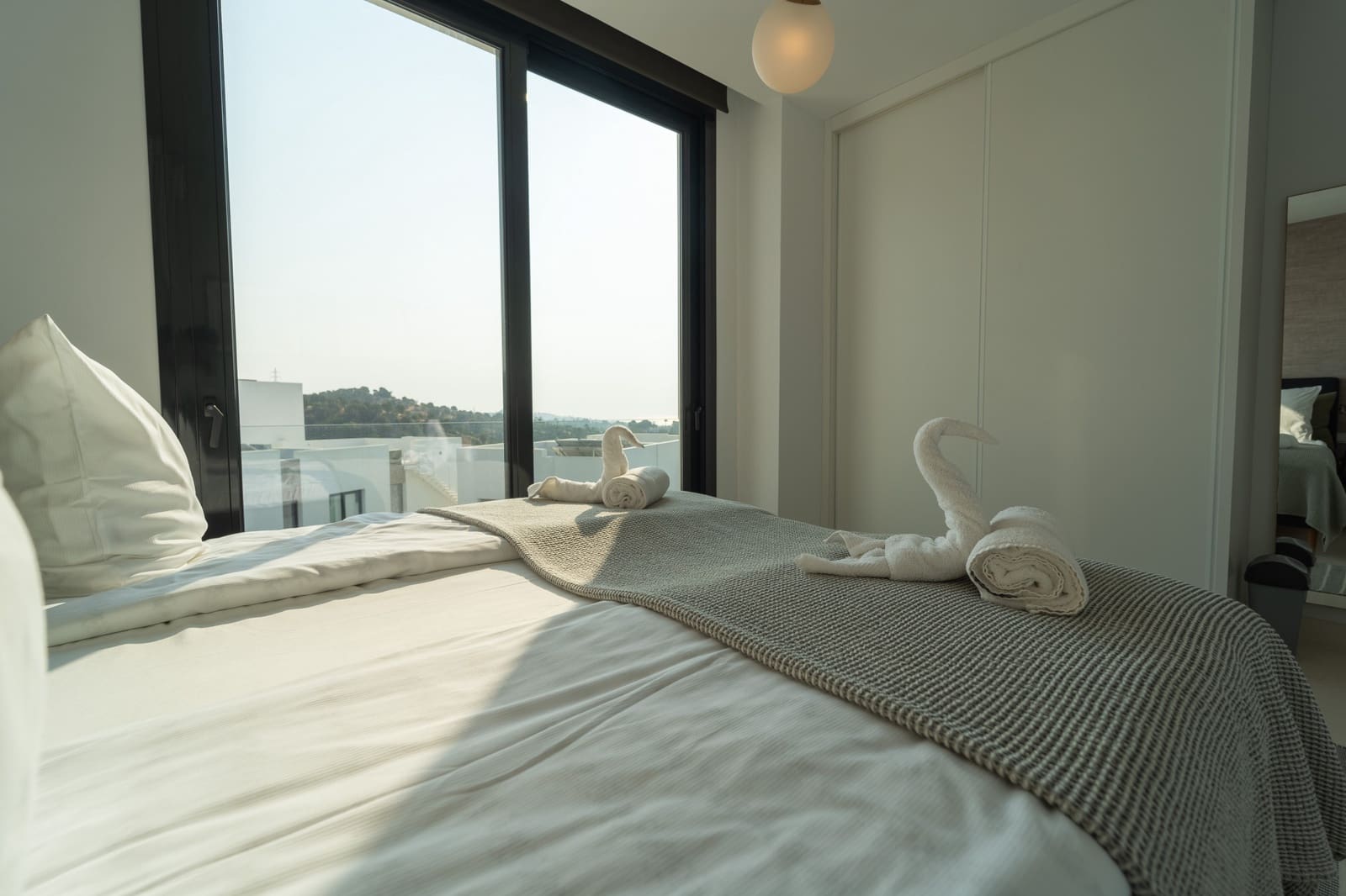 5 sovrum Semi-fristående Villa till salu i Marbella med pool garage - 1 495 000 € (Ref: 9282080)