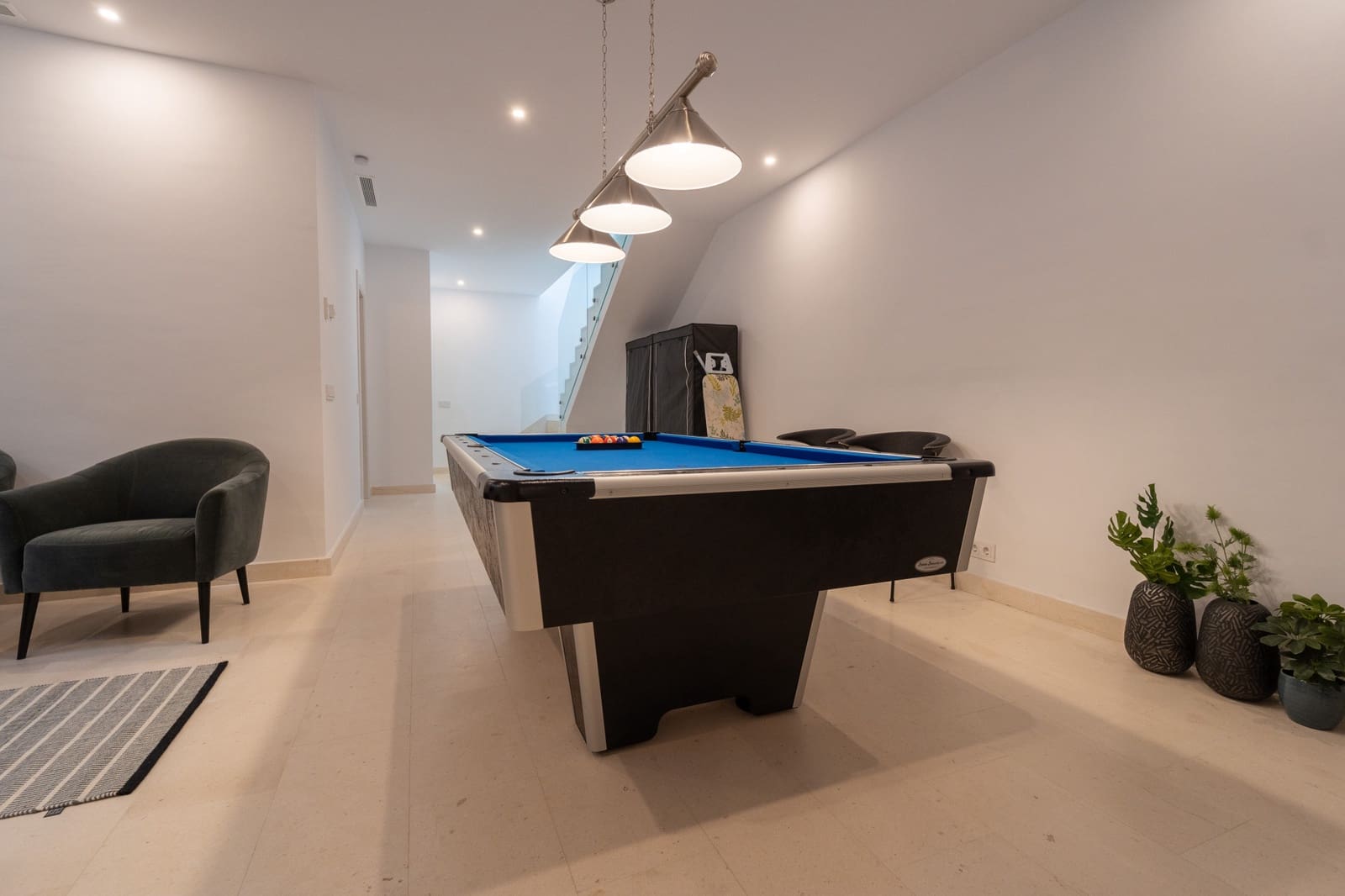 5 sovrum Semi-fristående Villa till salu i Marbella med pool garage - 1 495 000 € (Ref: 9282080)