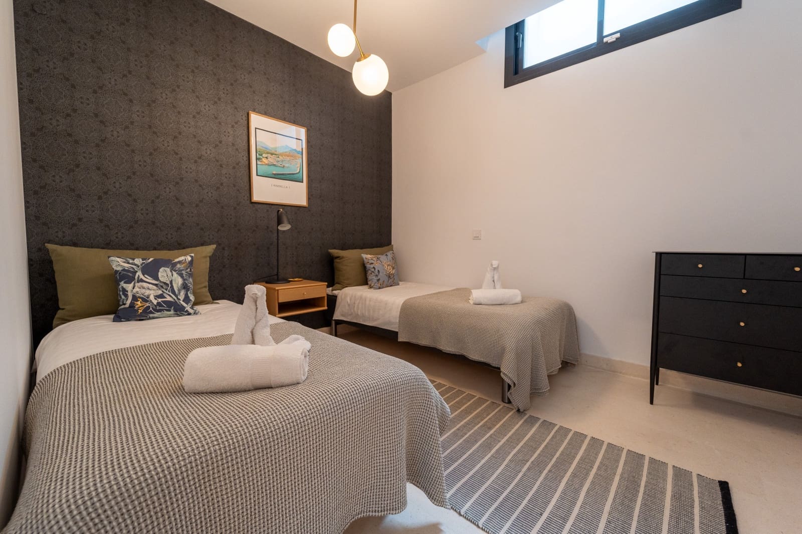 5 sovrum Semi-fristående Villa till salu i Marbella med pool garage - 1 495 000 € (Ref: 9282080)