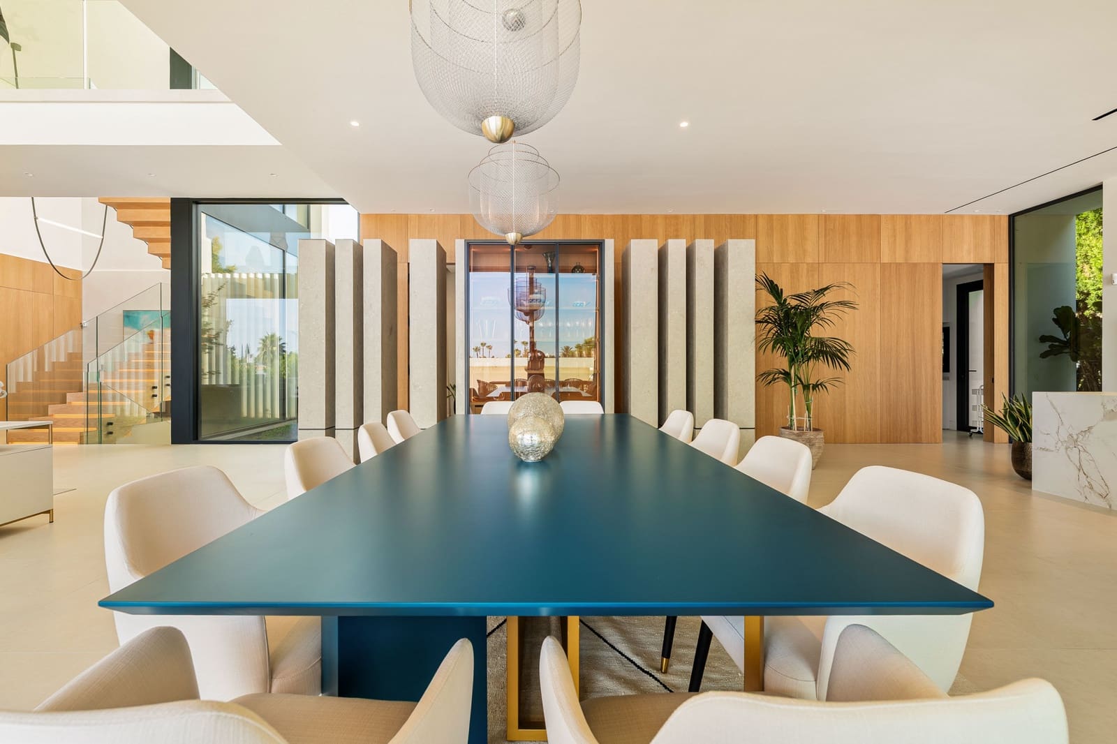 6 bedroom Villa for sale in Marbella - € 6,500,000 (Ref: 9285114)