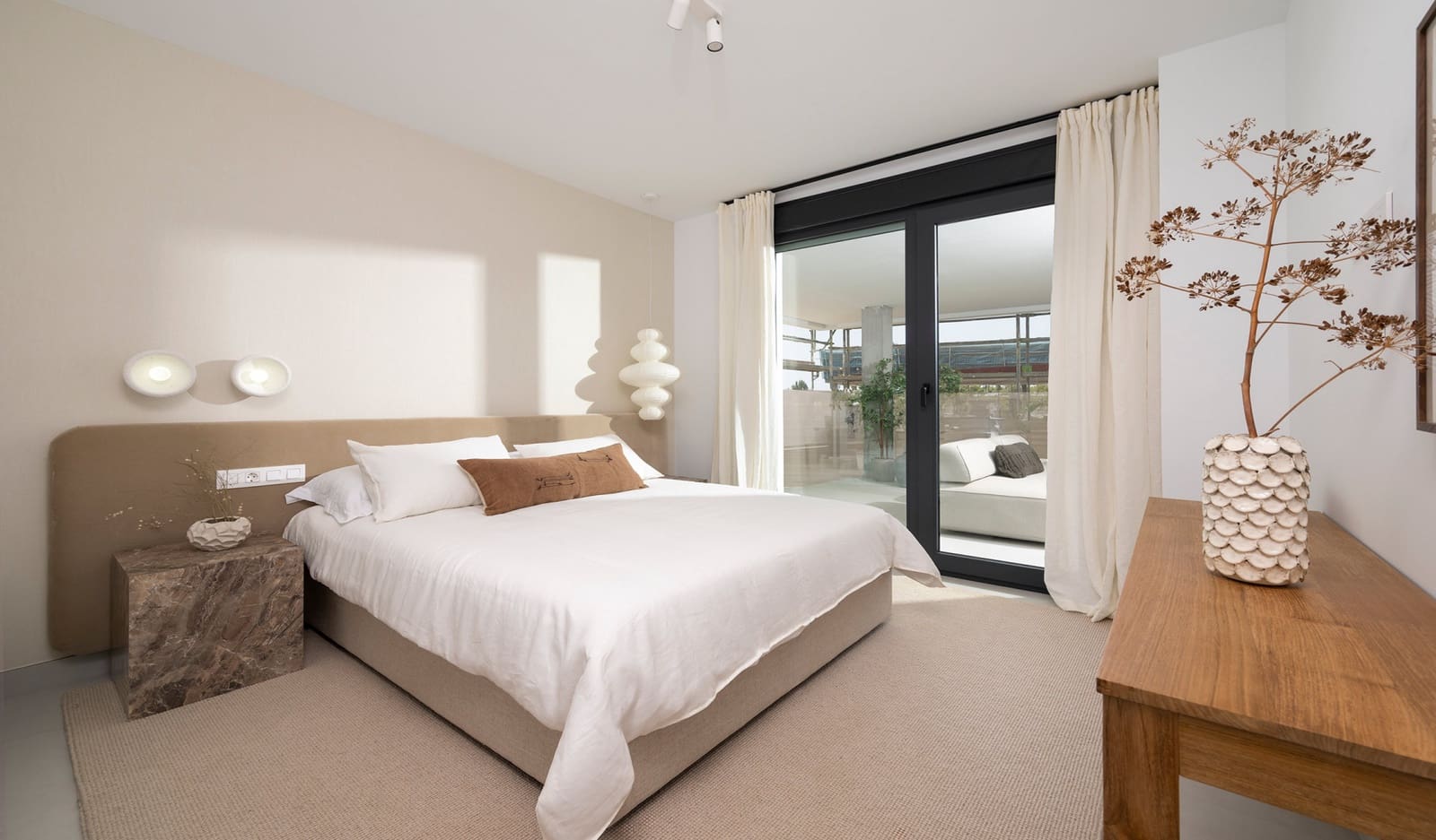 3 sypialnia Penthouse na sprzedaż w Marbella z basenem garażem - 1 130 000 € (Ref: 9291337)