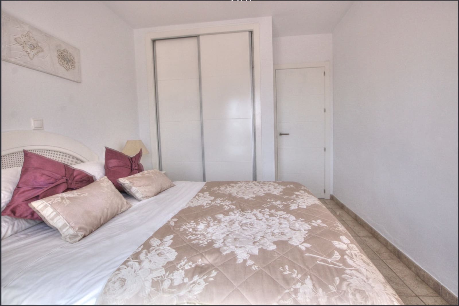 4 bedroom Villa for sale in La Cala de Mijas with pool garage - € 995,000 (Ref: 9297406)