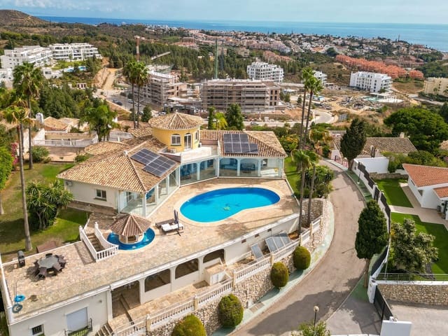 5 soverom Villa til salgs i El Chaparral, Mijas med svømmebasseng garasje - € 2 450 000 (Ref: 9312707)