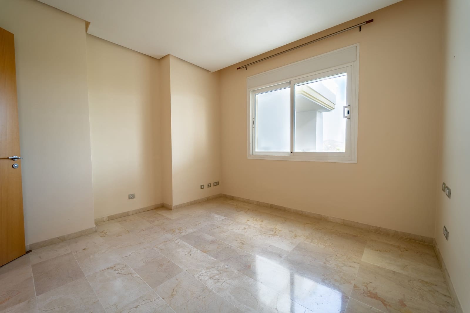 3 sovrum Lägenhet till salu i Mijas Costa med pool garage - 473 000 € (Ref: 9317754)