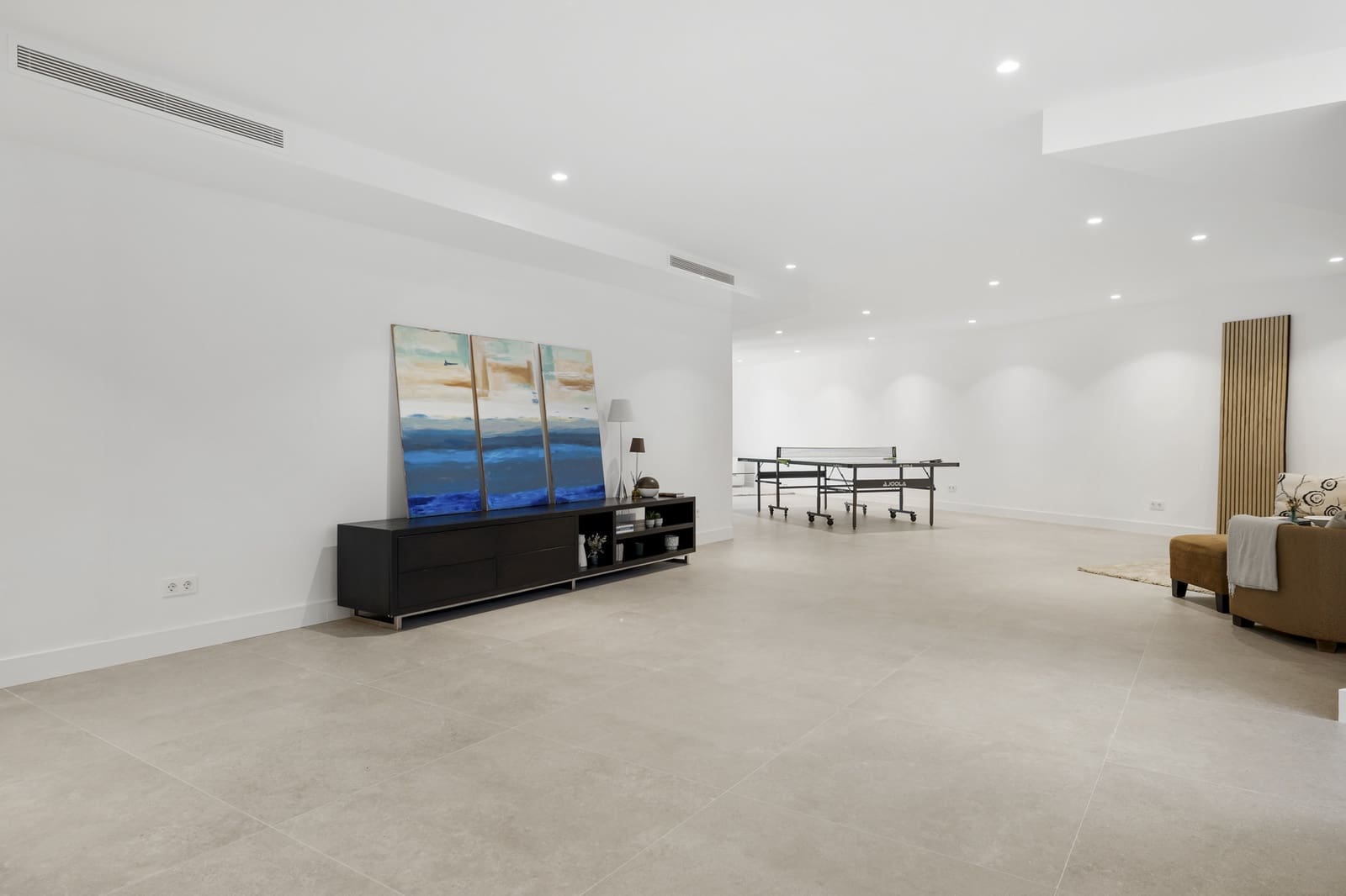 5 bedroom Villa for sale in Marbella with pool garage - € 3,450,000 (Ref: 9321745)