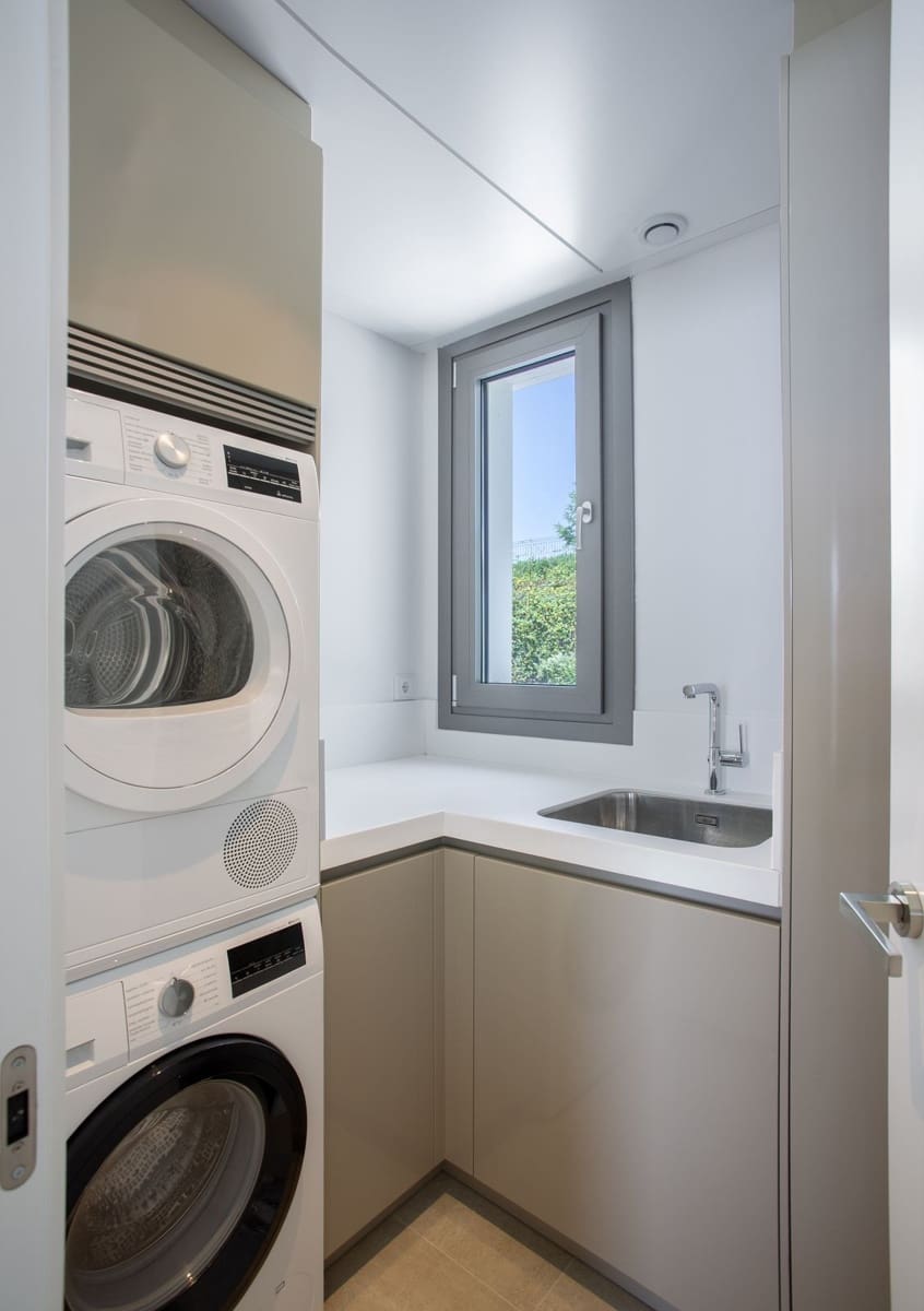 3 soverom Penthouse til salgs i La Quinta med svømmebasseng garasje - € 1 380 000 (Ref: 9341060)