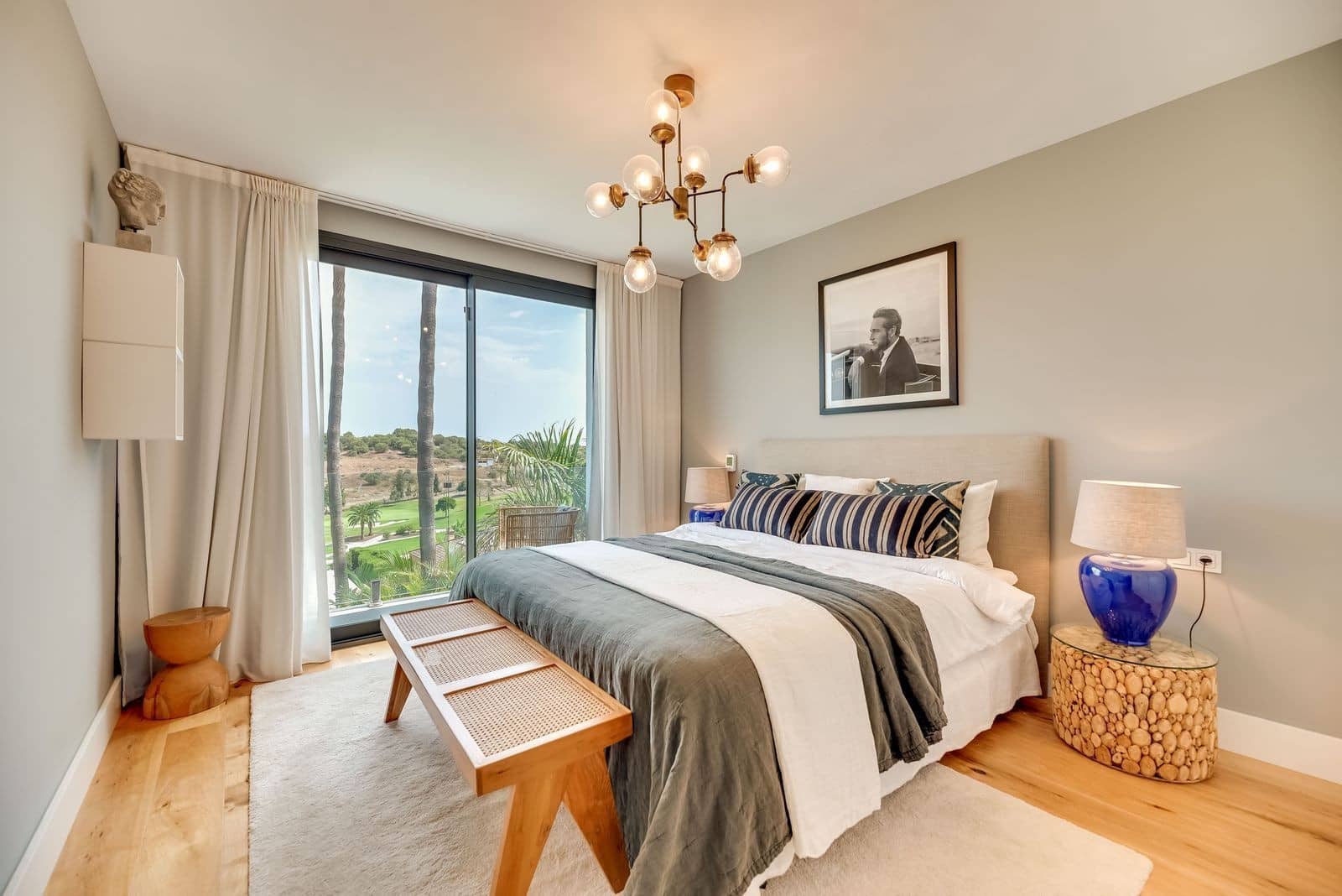 4 soverom Villa til salgs i El Paraiso med svømmebasseng garasje - € 2 890 000 (Ref: 9341065)