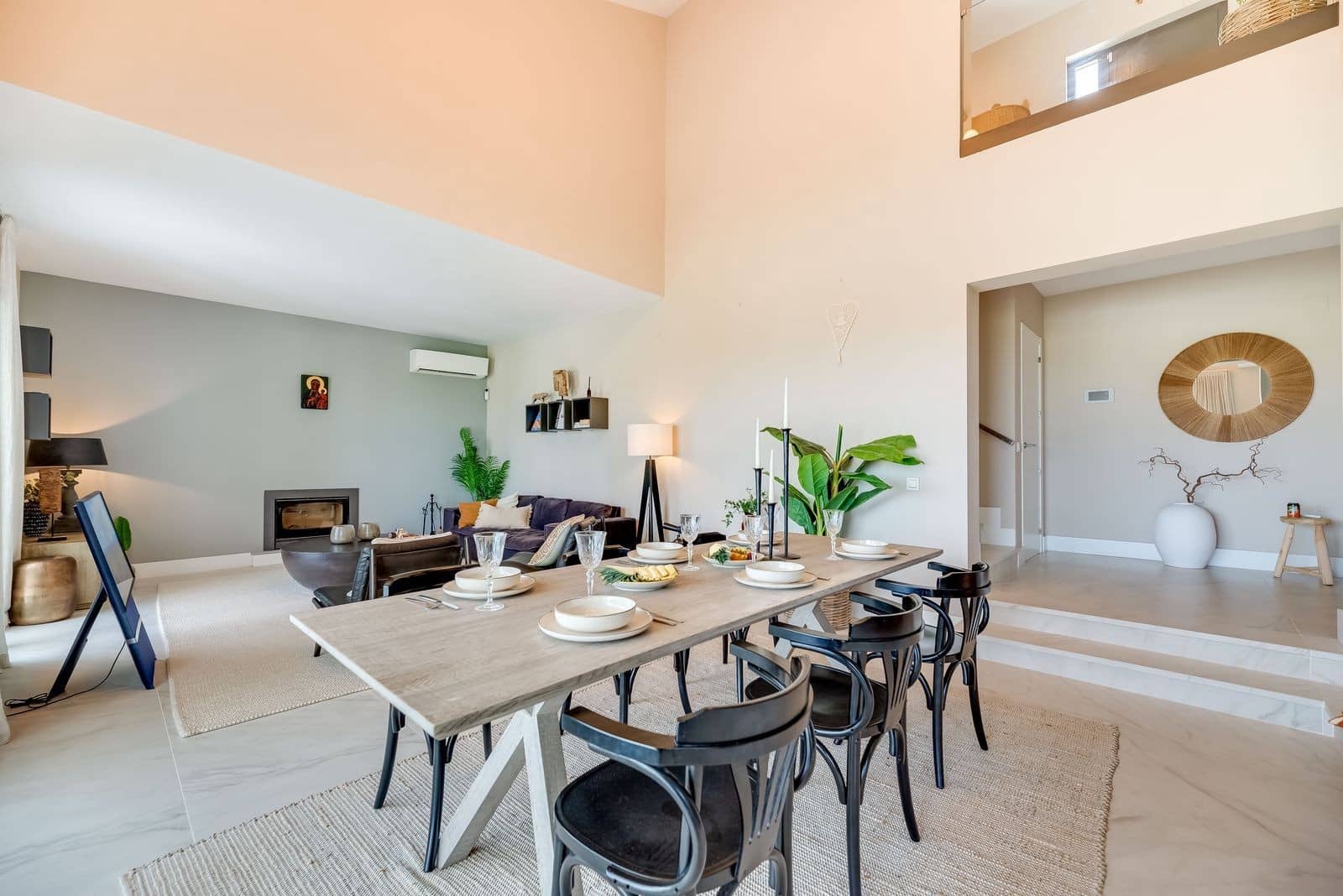 4 soverom Villa til salgs i El Paraiso med svømmebasseng garasje - € 2 890 000 (Ref: 9341065)