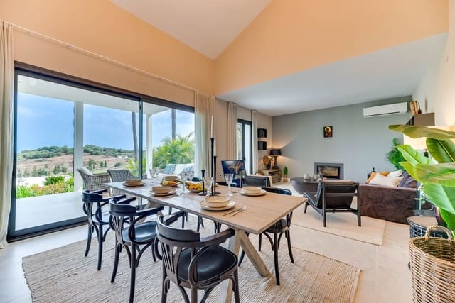 4 soveværelse Villa til salg i El Paraiso, Estepona med swimmingpool garage - € 2.980.000 (Ref: 9341065)