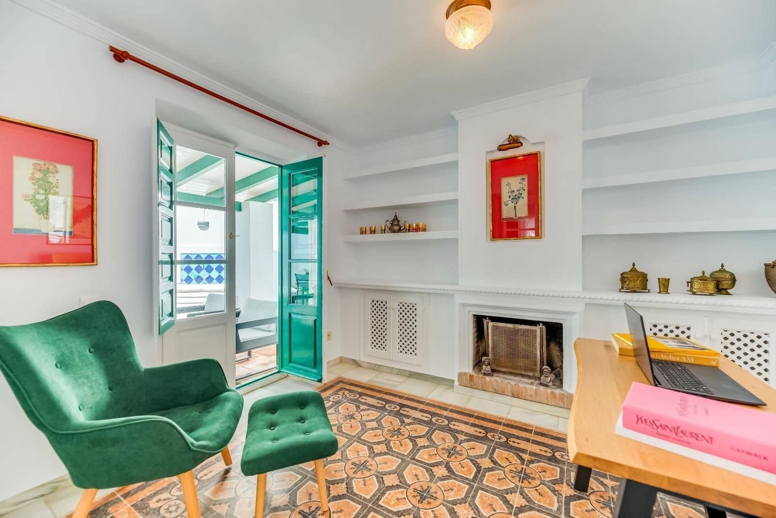 5 sovrum Villa till salu i Nueva Andalucia med pool garage - 1 690 000 € (Ref: 9341066)