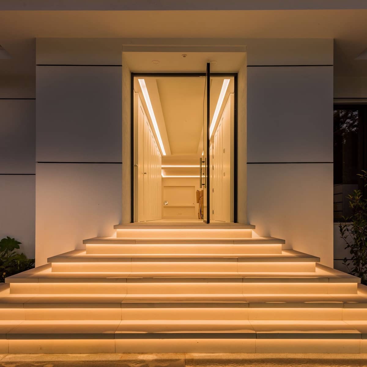 6 sovrum Villa till salu i Guadalmina med pool garage - 3 250 000 € (Ref: 9341069)