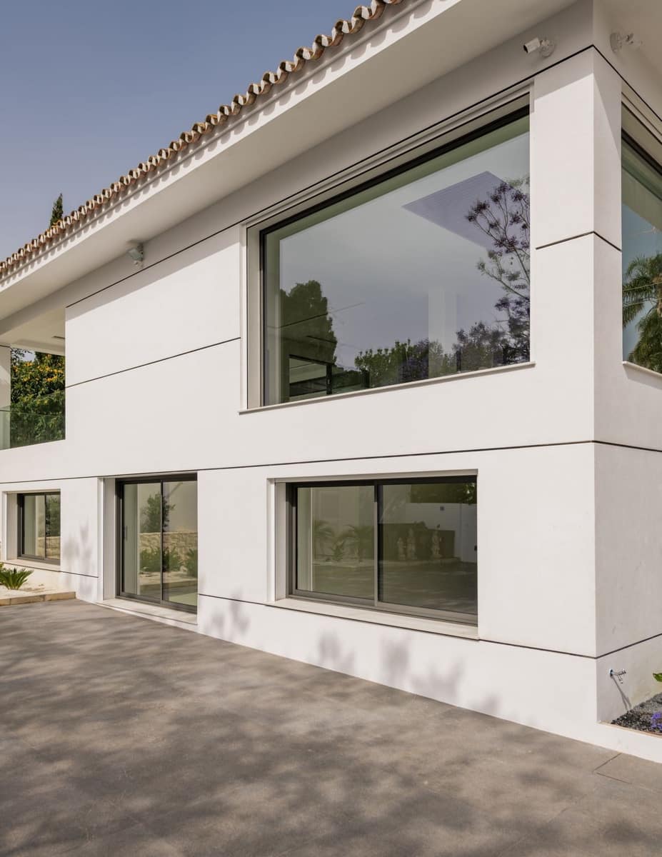 6 sovrum Villa till salu i Guadalmina med pool garage - 3 250 000 € (Ref: 9341069)