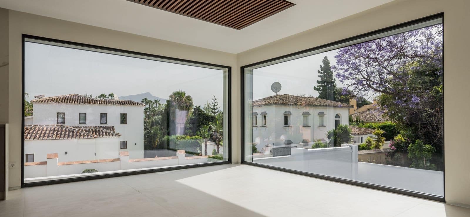 6 sovrum Villa till salu i Guadalmina med pool garage - 3 250 000 € (Ref: 9341069)