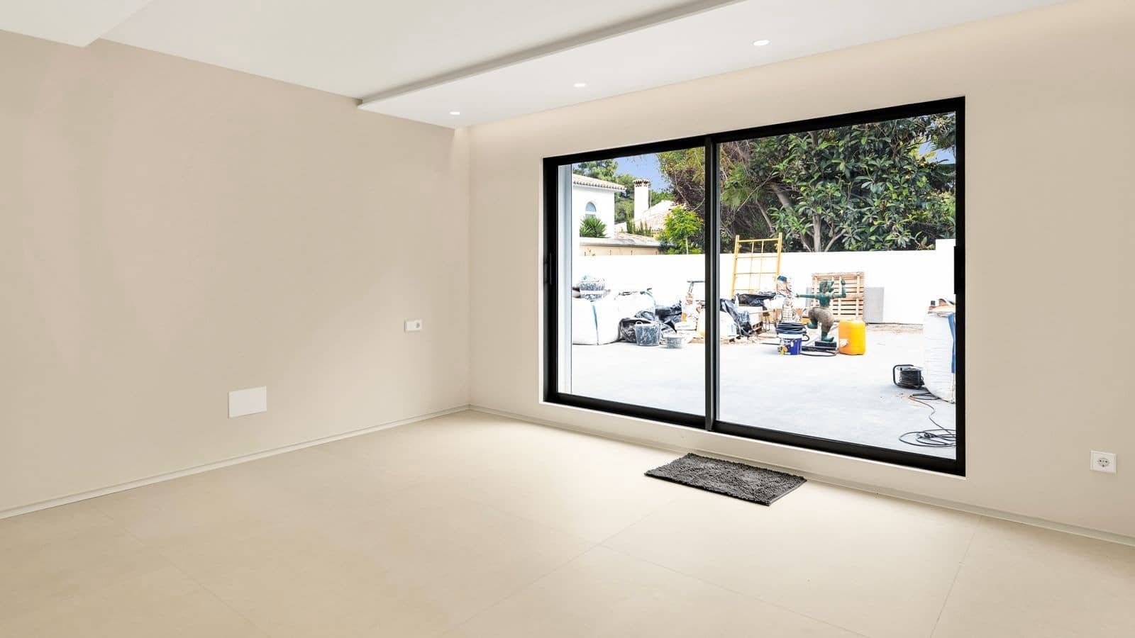 6 sovrum Villa till salu i Guadalmina med pool garage - 3 250 000 € (Ref: 9341069)