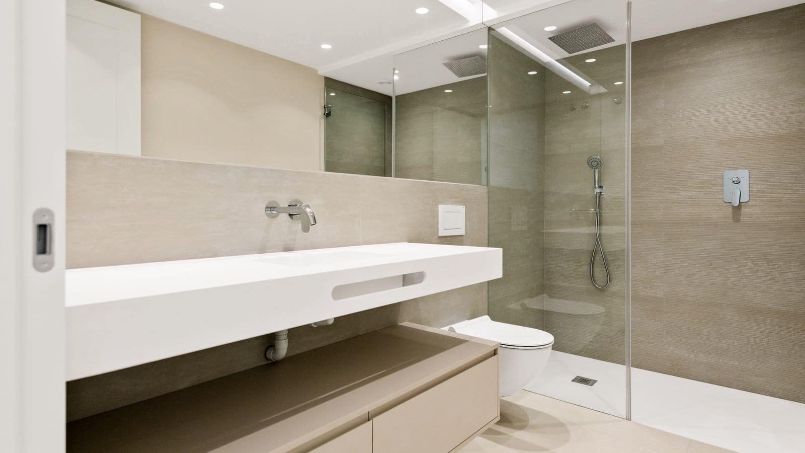 6 sovrum Villa till salu i Guadalmina med pool garage - 3 250 000 € (Ref: 9341069)