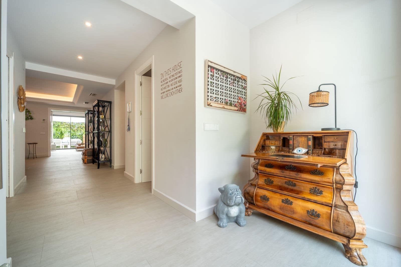 5 bedroom Villa for sale in Marbella with pool garage - € 3,475,000 (Ref: 9341070)