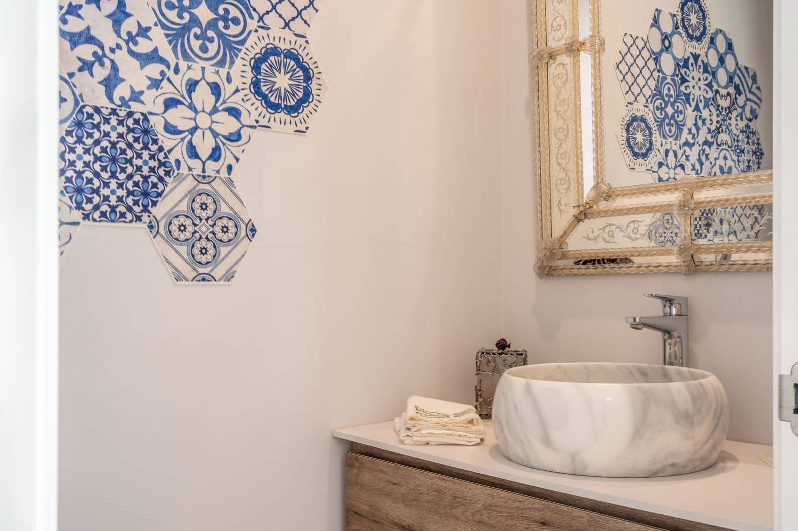 5 bedroom Villa for sale in Marbella with pool garage - € 3,475,000 (Ref: 9341070)