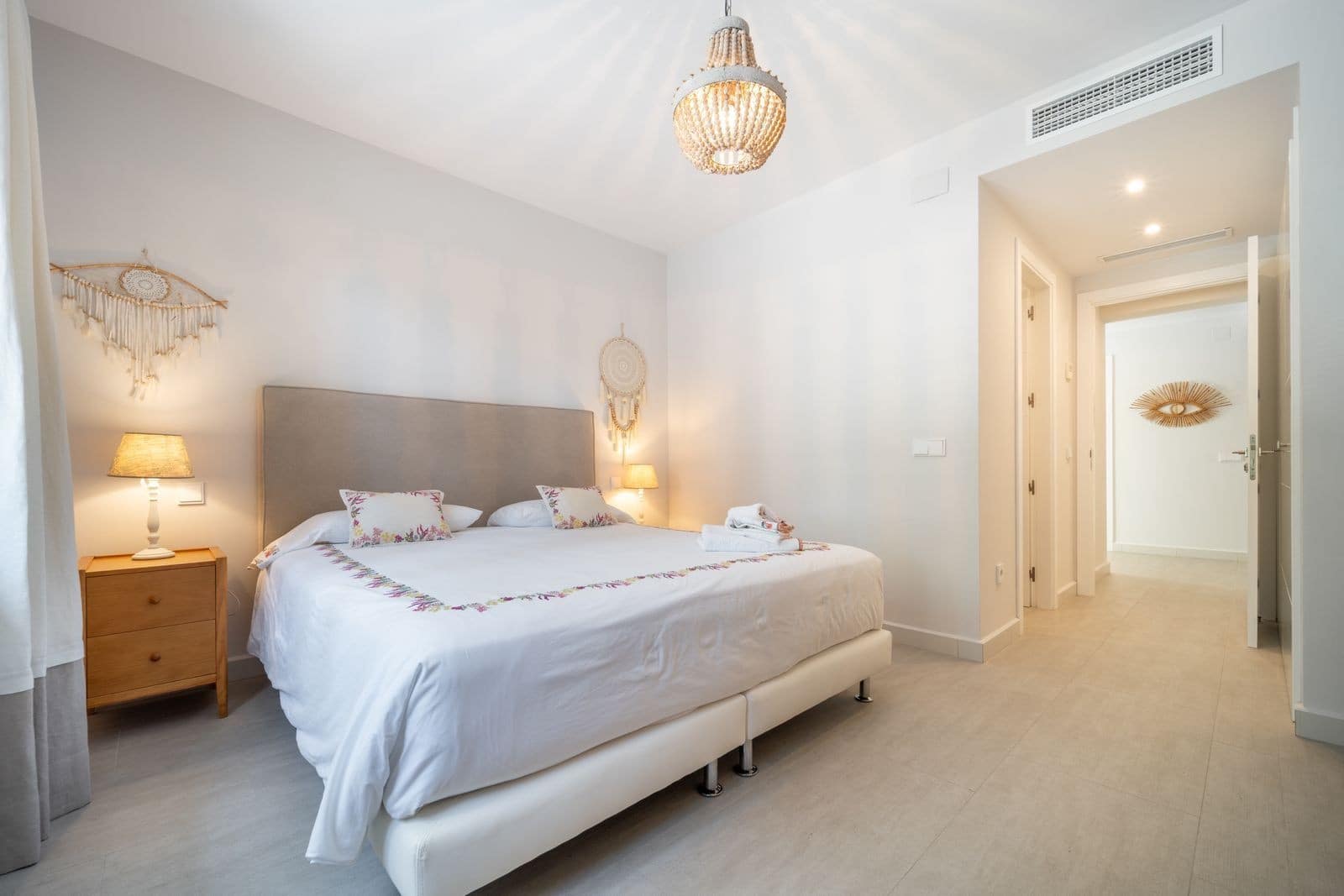 5 bedroom Villa for sale in Marbella with pool garage - € 3,475,000 (Ref: 9341070)