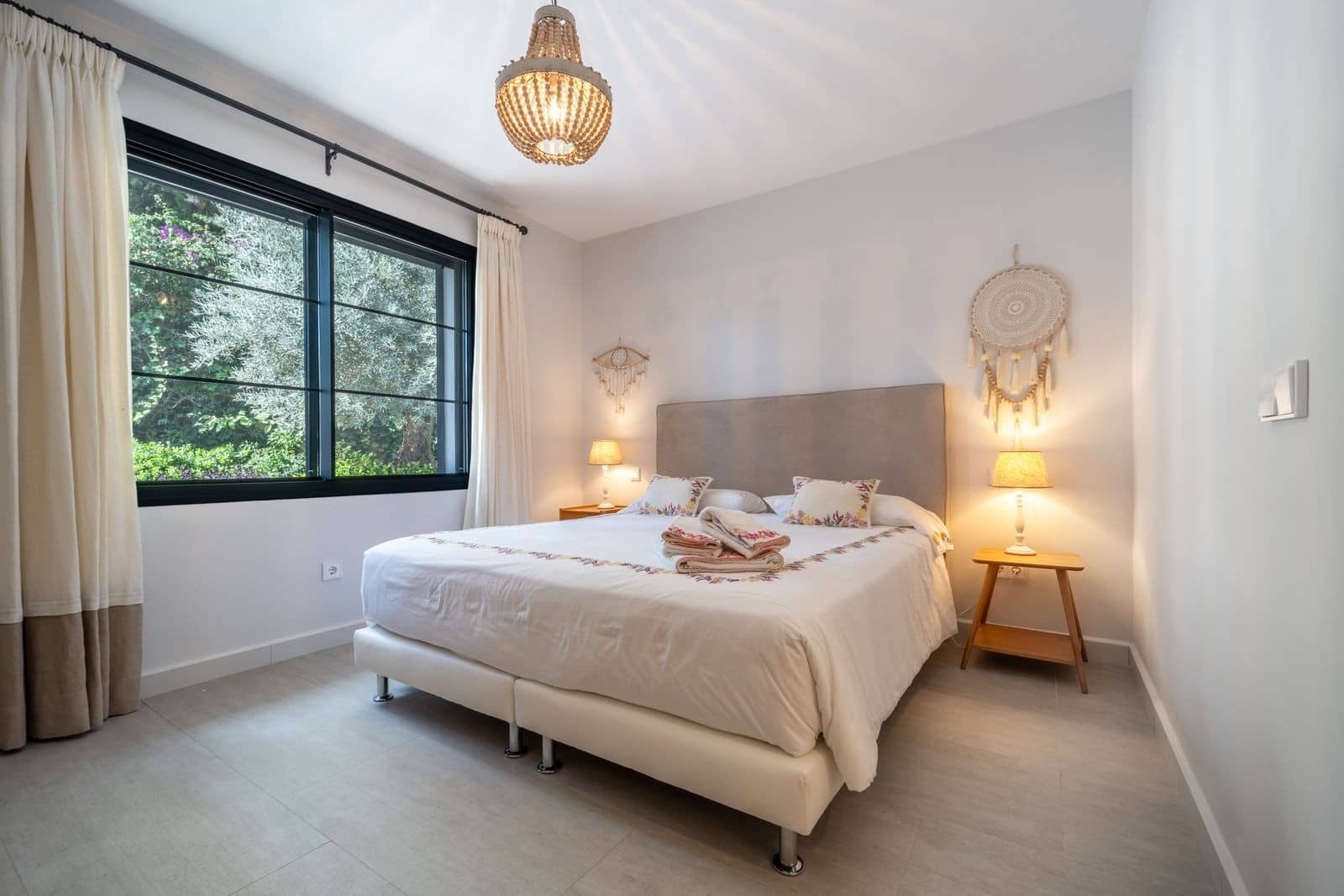 5 bedroom Villa for sale in Marbella with pool garage - € 3,475,000 (Ref: 9341070)