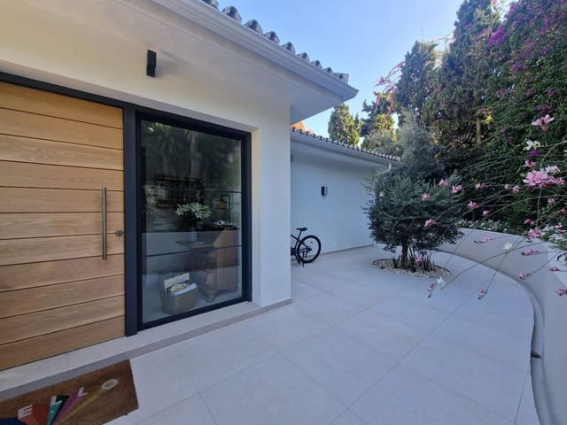 5 bedroom Villa for sale in Marbella with pool garage - € 3,475,000 (Ref: 9341070)