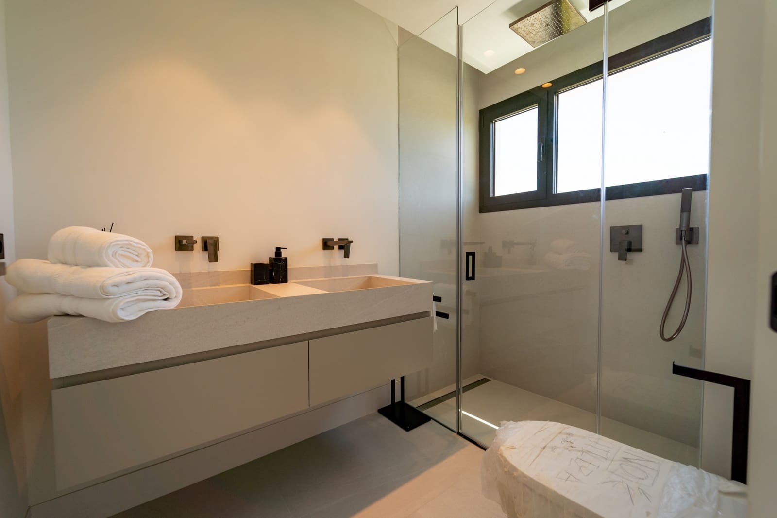 5 sypialnia Willa na sprzedaż w Nueva Andalucia z basenem garażem - 4 700 000 € (Ref: 9343100)