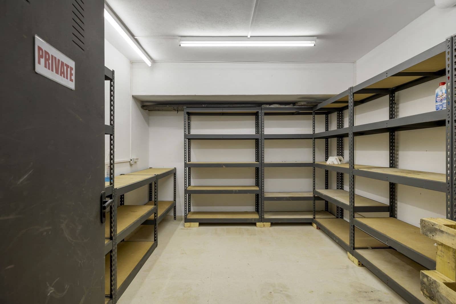 5 sypialnia Willa na sprzedaż w Marbella z basenem garażem - 1 995 000 € (Ref: 9347034)