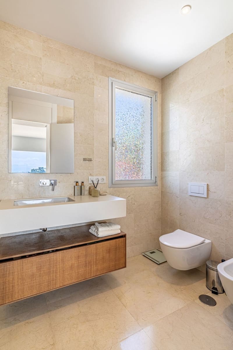 4 sovrum Villa till salu i Marbella med pool garage - 2 700 000 € (Ref: 9349243)