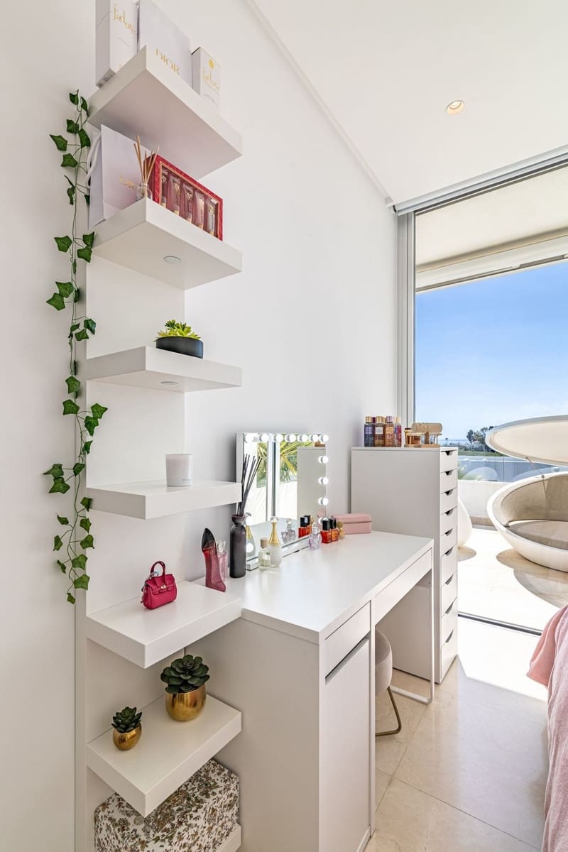 4 sovrum Villa till salu i Marbella med pool garage - 2 700 000 € (Ref: 9349243)