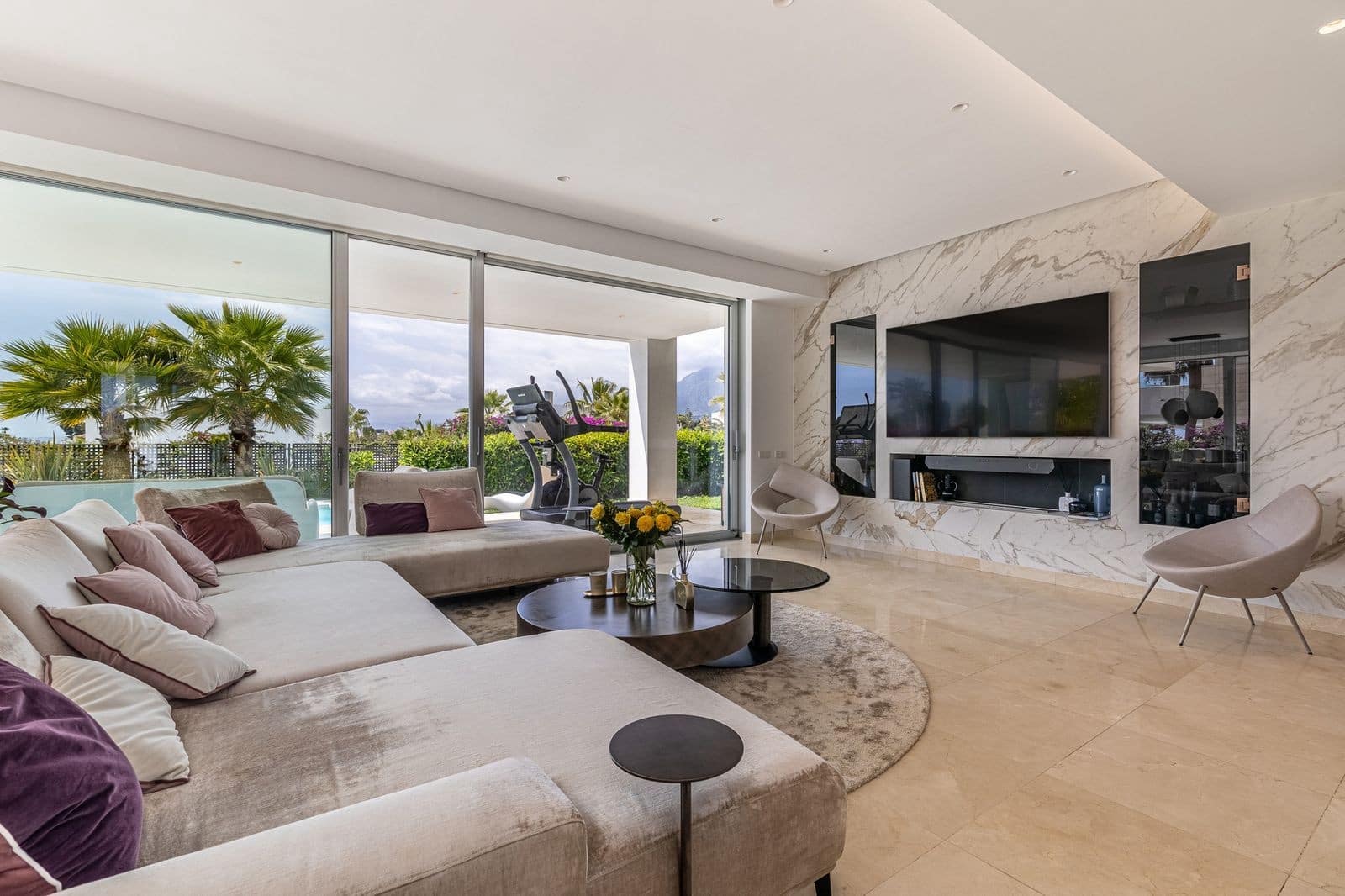 4 sovrum Villa till salu i Marbella med pool garage - 2 700 000 € (Ref: 9349243)