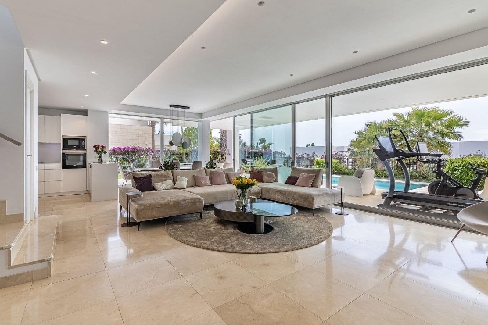 4 sovrum Villa till salu i Marbella med pool garage - 2 700 000 € (Ref: 9349243)