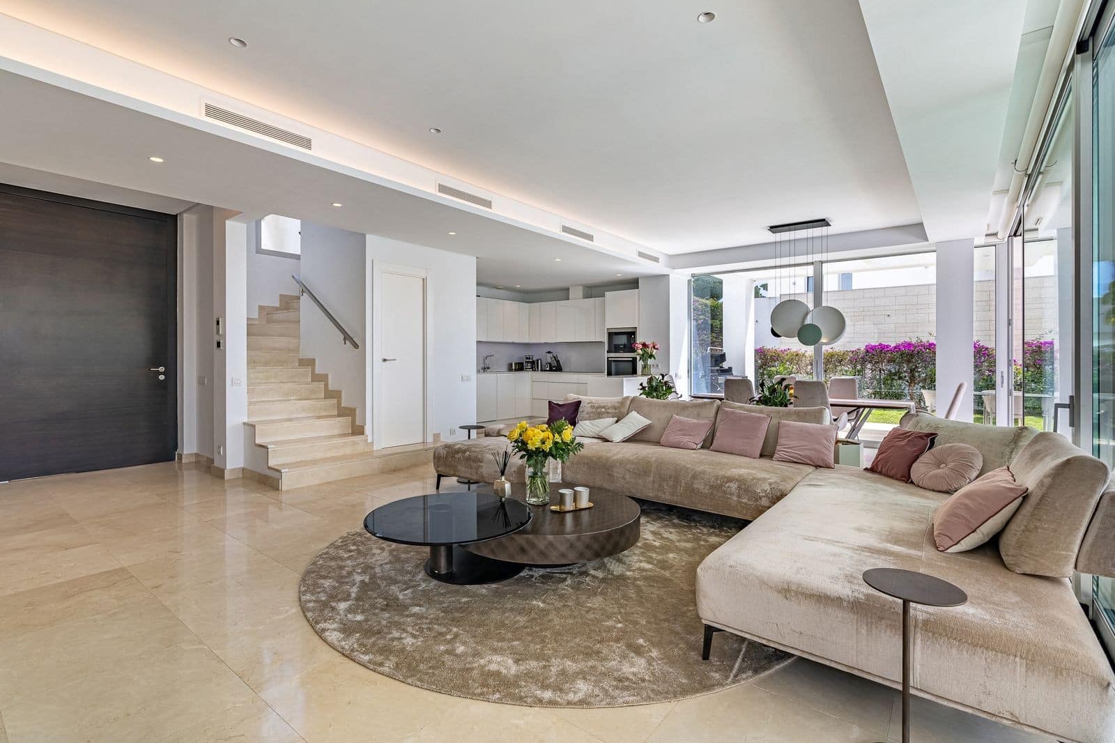 4 sovrum Villa till salu i Marbella med pool garage - 2 700 000 € (Ref: 9349243)