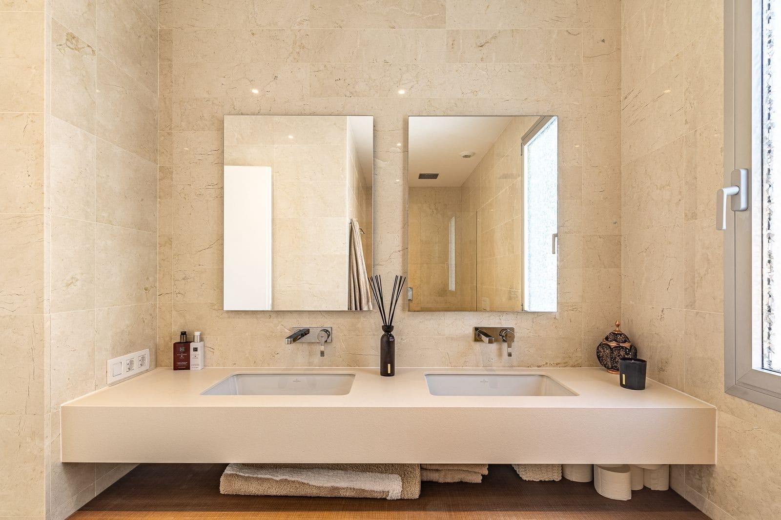 4 sovrum Villa till salu i Marbella med pool garage - 2 700 000 € (Ref: 9349243)