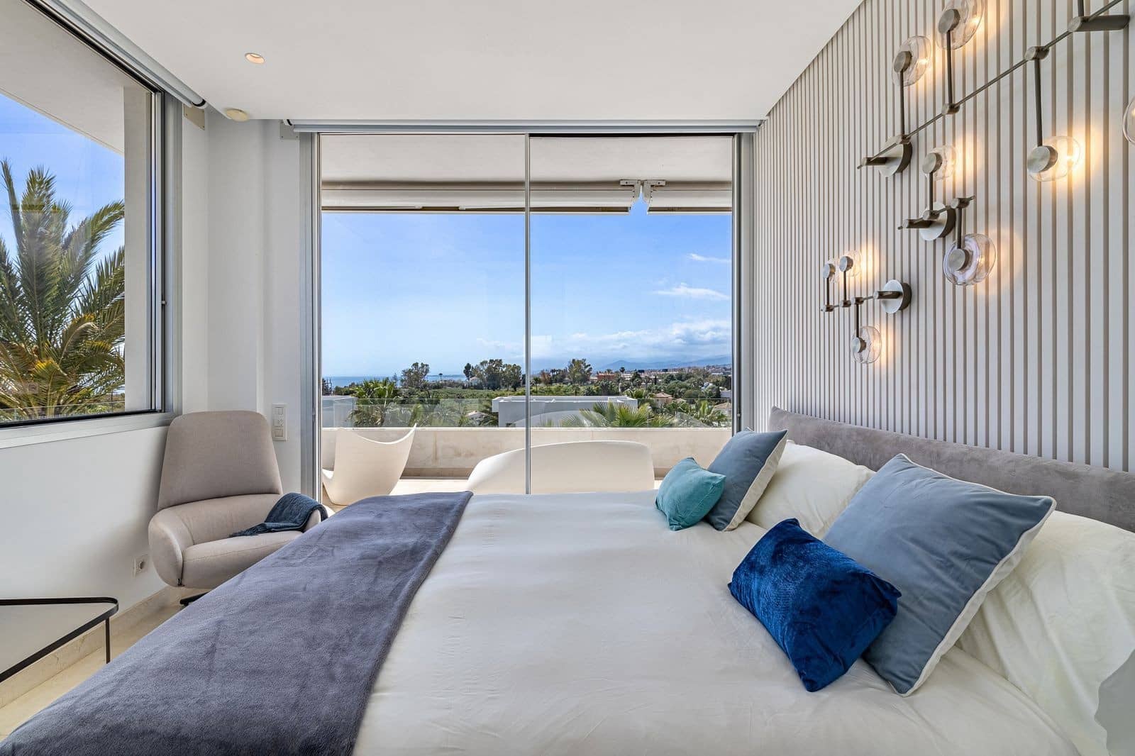 4 sovrum Villa till salu i Marbella med pool garage - 2 700 000 € (Ref: 9349243)