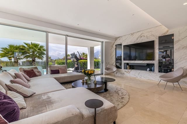 4 sovrum Villa till salu i Marbella med pool garage - 2 700 000 € (Ref: 9349243)