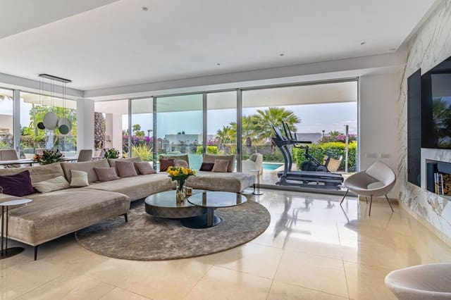 4 sovrum Villa till salu i Marbella med pool garage - 2 700 000 € (Ref: 9349243)