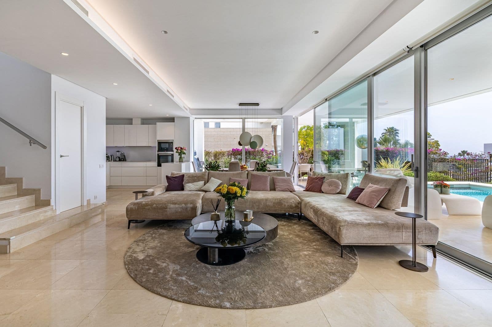 4 sovrum Villa till salu i Marbella med pool garage - 2 700 000 € (Ref: 9349243)