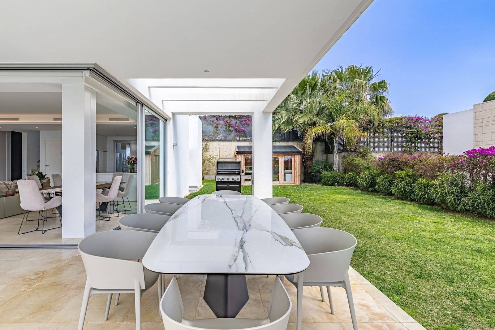 4 sovrum Villa till salu i Marbella med pool garage - 2 700 000 € (Ref: 9349243)