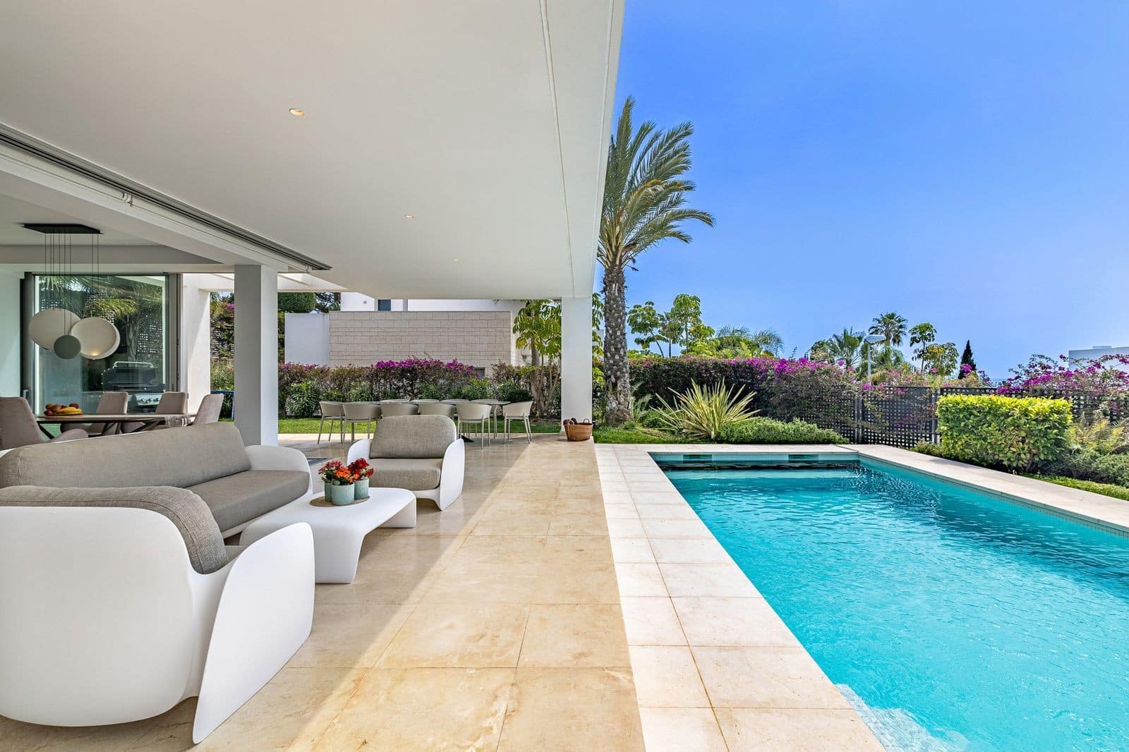 4 sovrum Villa till salu i Marbella med pool garage - 2 700 000 € (Ref: 9349243)