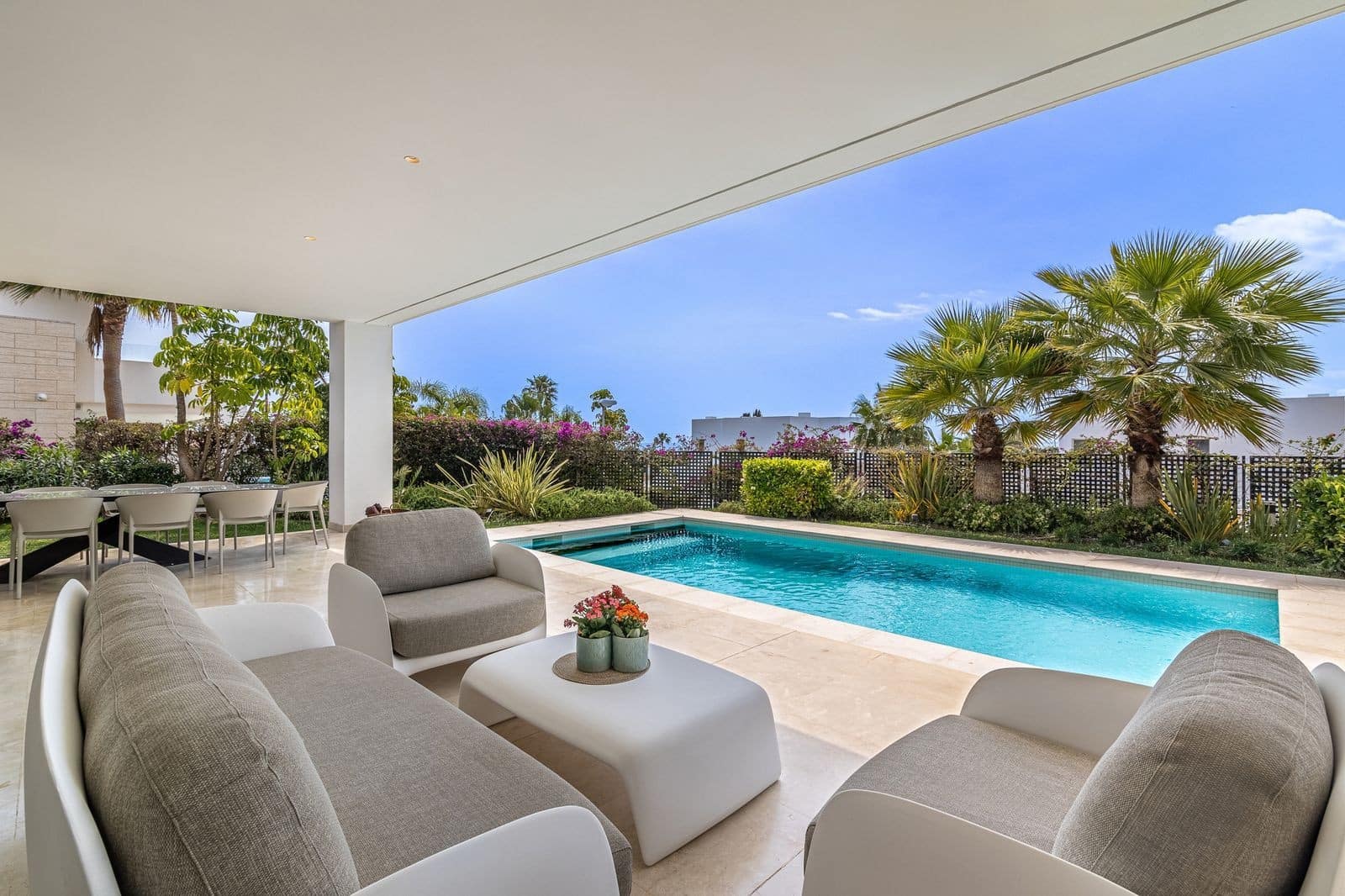 4 sovrum Villa till salu i Marbella med pool garage - 2 700 000 € (Ref: 9349243)