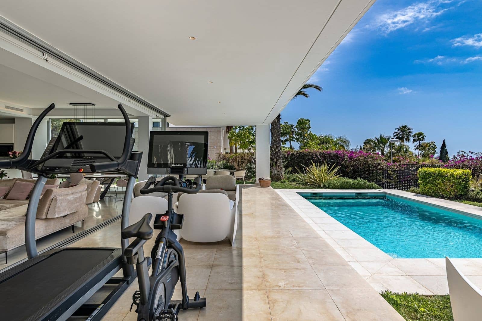 4 sovrum Villa till salu i Marbella med pool garage - 2 700 000 € (Ref: 9349243)