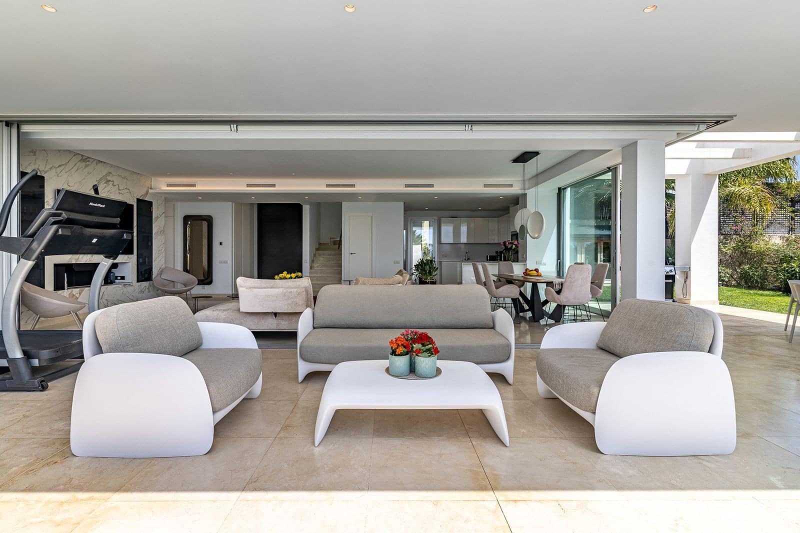 4 sovrum Villa till salu i Marbella med pool garage - 2 700 000 € (Ref: 9349243)