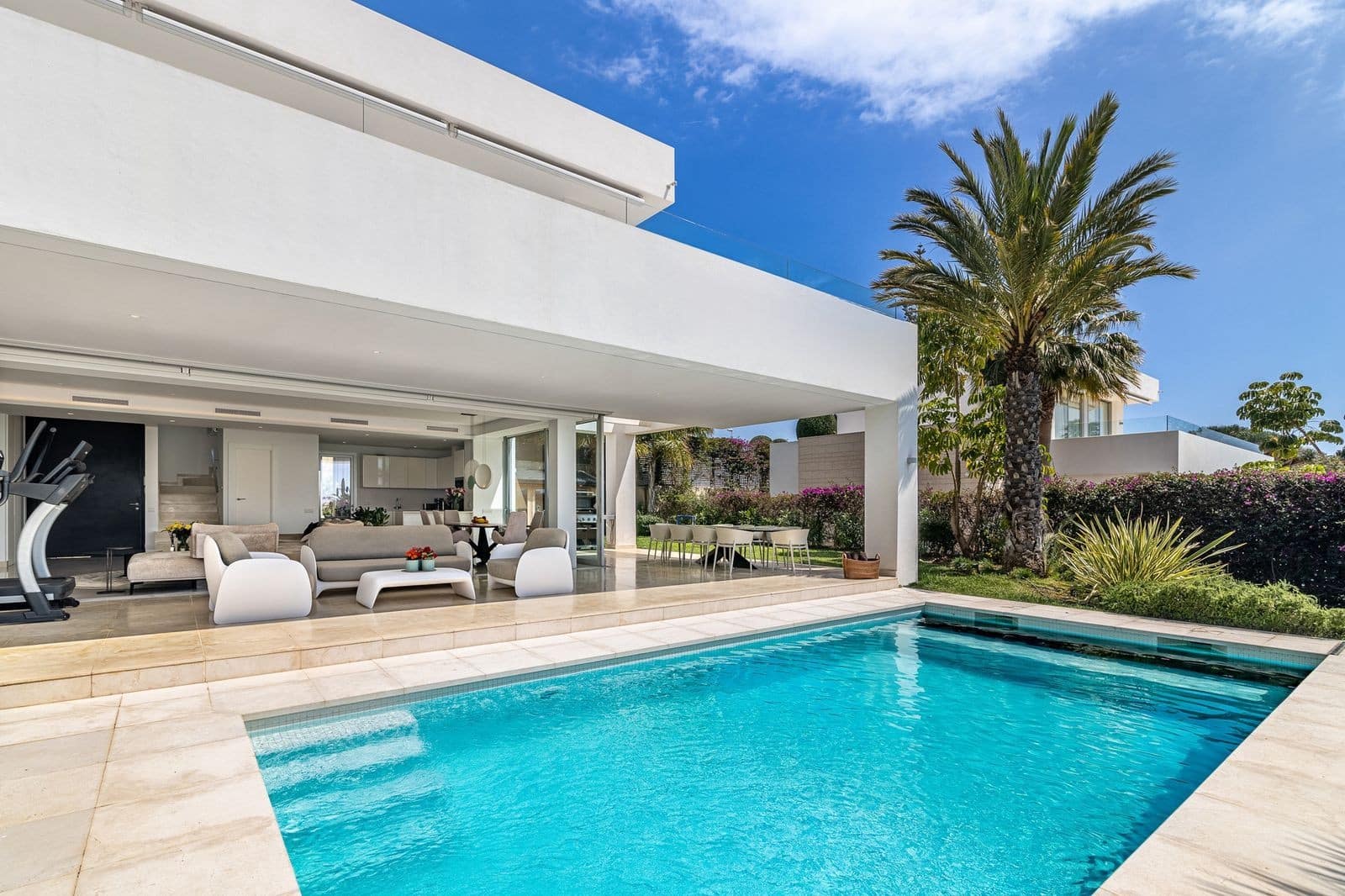 4 sovrum Villa till salu i Marbella med pool garage - 2 700 000 € (Ref: 9349243)