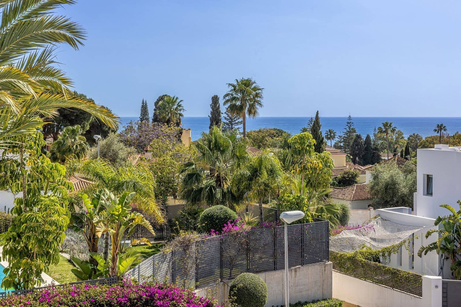 4 sovrum Villa till salu i Marbella med pool garage - 2 700 000 € (Ref: 9349243)