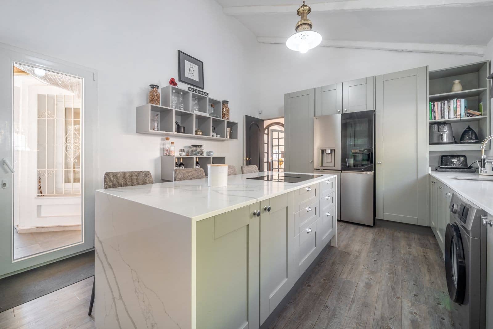 3 soveværelse Villa til salg i Calahonda med swimmingpool garage - € 995.000 (Ref: 9355609)