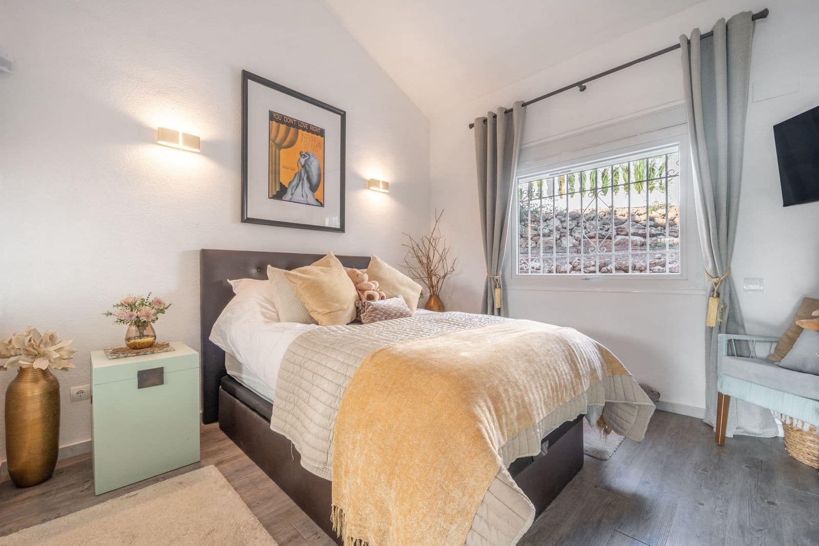 3 soveværelse Villa til salg i Calahonda med swimmingpool garage - € 995.000 (Ref: 9355609)