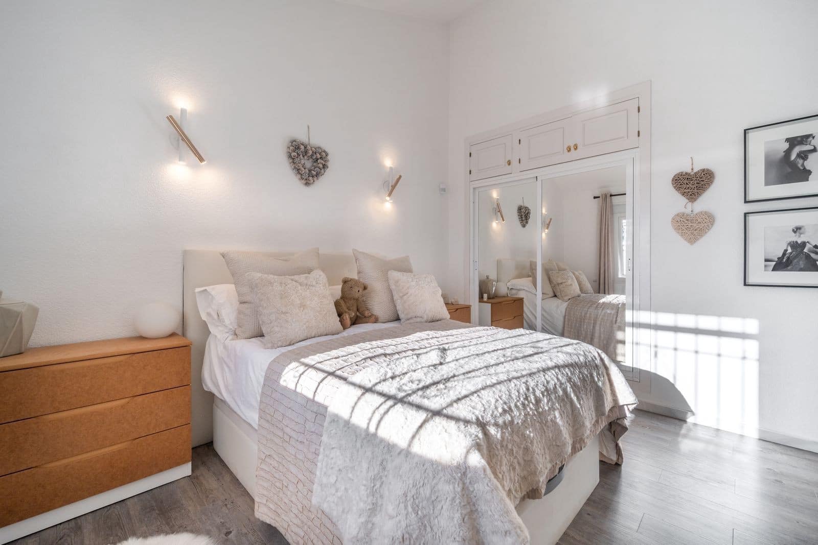 3 soveværelse Villa til salg i Calahonda med swimmingpool garage - € 995.000 (Ref: 9355609)