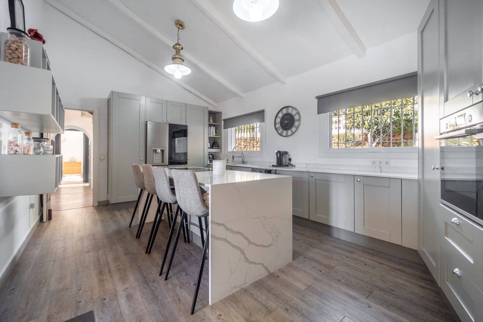 3 soveværelse Villa til salg i Calahonda med swimmingpool garage - € 995.000 (Ref: 9355609)