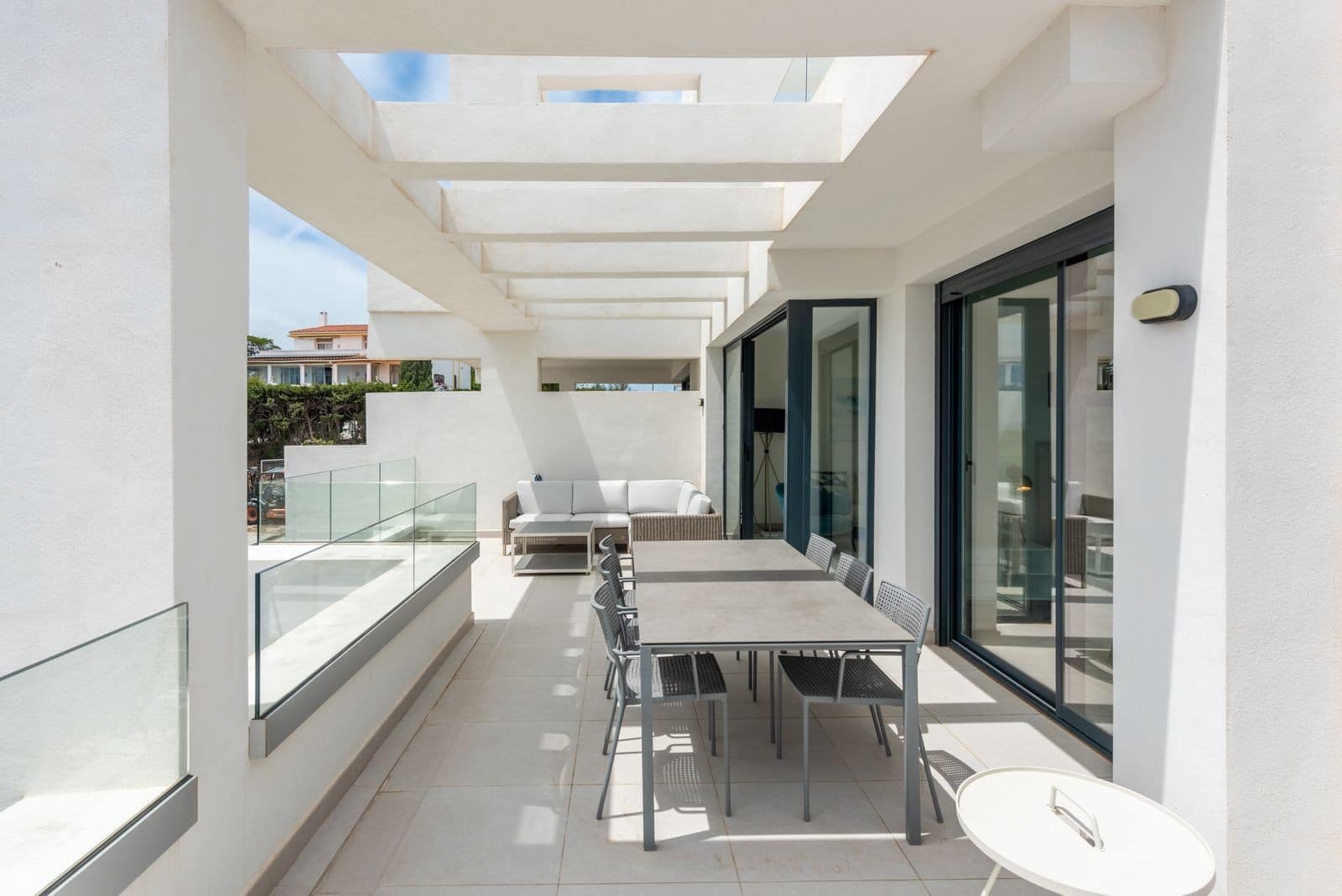 3 soverom Penthouse til salgs i Estepona med svømmebasseng garasje - € 699 999 (Ref: 9355612)