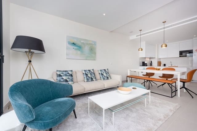 3 quarto Penthouse para venda em Estepona com piscina garagem - 699 999 € (Ref: 9355612)